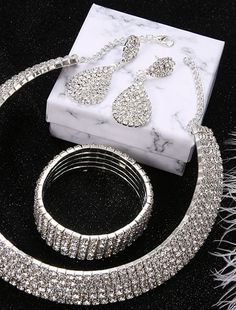 Bridal Jewelry Sets Four-piece Suit Chrome Rings 1 Necklace 1 Bracelet Earrings Women's Stylish Elegant Cute Cool Retro Precious irregular Jewelry Set For Party Wedding Gift / Engagement Glamorous Alloy Wedding Jewelry, Glamorous Alloy Jewelry For Wedding, Party Jewelry Sets With Jewels In Alloy, Costume Jewelry Metal Sets For Party, Alloy Jewelry With Jewels For Party, Party Costume Jewelry In Alloy, Alloy Jewelry Sets With Jewels For Party, Party Costume Jewelry Made Of Alloy, Metal Costume Jewelry Sets For Party