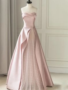 Sleeveless Satin A-Line Floor-Length Evening Gown Slit with Tulle Strapless Prom Dress Cute Prom Dresses Pink, Types Of Dresses Chart Style, Prom Dress Types, Dress Types Chart, Types Of Dresses Chart, Long Princess Dress, Light Pink Dresses, Prom Ball Gown Dresses, Tube Gown