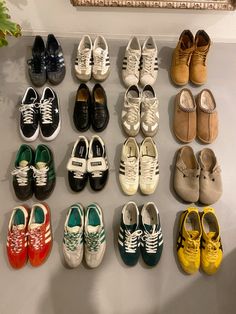 Sneaker Rotation Men, Shoe Rotation Men, Shoes Rotation, Shoe Rotation, Reps Shoes, Nike Yeezy, Shoes Golden Goose, Sneaker Nike, Pretty Shoes Sneakers