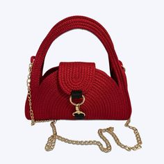 Size:30*30 Color: Red Discover the perfect blend of style and sustainability with our exquisite High-Quality Rope Handbag. Handcrafted from premium cotton rope, this stunning piece showcases a unique woven texture that radiates artisanal charm. Designed for the modern woman on the go, its spacious interior easily accommodates your essentials while keeping you effortlessly chic. Whether you're heading to the beach, brunch, or a day out shopping, this versatile handbag elevates any outfit with its Beach Brunch, Straw Handbags, Rope Crafts, Woven Texture, Bag Luxury, Eco Friendly Fashion, Woven Bag, Cotton Rope, Beach Bag