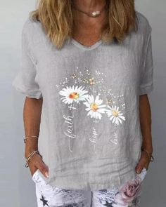 Floral V-neckline Half Sleeve Casual T-shirts Women Loose Shirt, Ladies Tops Blouses, Flower Print Blouse, Linen Tshirts, Shirts Ideas, Linen Casual, Vintage Short, Vintage Blouse, Blouse Material