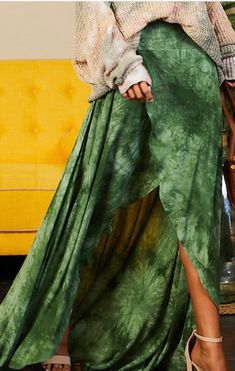 Green Ivy Skirt Feminine Clothing, Green Ivy, Feminine Outfit, Style House, Clothing Boutique, Boutique Clothing, Ivy, To Look, That Look