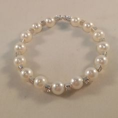 Beaded Bracelets Silver, Real Pearl Bracelet, Silver Pearl Jewelry, Silver Pearl Bracelet, Heart Bangle Bracelet, Bracelet Party, White Pearl Jewelry, Streamer Dr, Crystal Cuff Bracelet