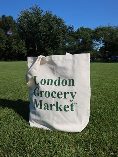 Editor's notesLONDON GROCERY MARKET's comfy and casual tote bag with logo printing on it.- Casual tote bag- Enough storage- Logo printing on the front- Versatile itemMeasurements(in.)One size- Width: 14.17 in.- Height: 16.14 in.- Depth: 3.93 in.- Strap: 24.40 in.Composition & Care- 100% Cotton- When washing, please hand wash only the contaminated partDesigner- by LONDON GROCERY MARKET Eco-friendly Tote Bags For Grocery Shopping, Eco-friendly Tote Bags For Grocery, Canvas Tote Bag For Groceries, White Canvas Grocery Bags, Eco-friendly Large Capacity Bag For Market, Bag Ads, Storage Logo, T Shirt Label, Grocery Market