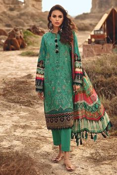 Pakistani Boutique, Pakistani Suit, Pakistani Party Wear, Pakistani Designer Suits, Pakistani Fashion Casual, Pakistani Suits, Pakistani Designers, Fashion Attire, Pakistani Outfits