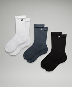 Its The Little Things That Count, Like These Socks With Integrated Cushioning For All-Day Comfort. Designed For Casual. Terrytoe Cushioning Extends Over Your Toes For A Layer Of Protection. 360 Degree Arch Support. Left And Right Toe Construction For A Comfortable Fit. | Men's Daily Stride Ribbed Comfort Crew Socks 3 Pack Lululemon Gifts, Running Accessories, Mens Crew Socks, Leggings Hoodie, Lululemon Men, Men's Socks, Yoga Accessories, Wallet Pouch, The Little Things