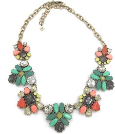 Beautiful stella & dot Eloise Collar Statement necklace Brand new in box Statement Collar Necklace, Buy Shirts, Necklace Brands, Stella And Dot, Fashion Jewelry Necklaces, Cool Eyes, Collar Necklace, Fashion Watches, Jewelry Necklace Pendant