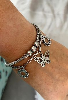 Pretty STAINLESS STEEL bracelet. Sending tracked letter. Length 17.5+5 cms. Butterfly Charm Bracelet, Stacked Jewelry, Butterfly Charm, Steel Bracelet, Chain Link Bracelet, Stainless Steel Bracelet, Chain Link, Beauty Book, Jewelry Bracelets