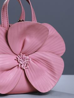 Discover the beauty of the Acsah Leather Flower Bag in Pink! With its stunning floral design and high-quality leather, this bag is a must-have for any fashion lover. Carry your essentials in style and make a statement wherever you go. Perfect for any occasion, this bag will add a touch of elegance to your outfit. Material: Leather Leather Flower, Flower Bag, Leather Flowers, Holiday Sales, High Quality Leather, Fashion Lover, Leather Bag, Floral Design, In Style