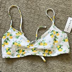 Darling Bikini Top. Nwt. Tropical Swimwear For Spring Brunch, Tropical Style Swimwear For Spring Brunch, Yellow Triangle Top Swimwear For Vacation, Spring Yellow Swimwear For Pool, Spring Beach Swimwear With Lemon Print, Spring Lemon Print Swimwear For Beach, Fitted Lemon Print Swimwear For Vacation, Spring Pool Swimwear With Lemon Print, Yellow Summer Swimwear For The Beach