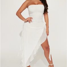 Fashion Nova Parisian Dreams Mesh Maxi Dress Size: Small Nwt Flirty White Strapless Beach Dress, White Flirty Maxi Dress For Day Out, Mesh Maxi Dress, Dresses Fashion Nova, Fashion Nova Dress, Fashion Nova Dresses, Home Free, Skirt Fashion, Fashion Nova