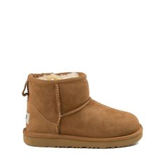 UGG® Classic Mini II Boot - Little Kid / Big Kid - Chestnut | Journeys Ugg Chestnut Boots, Uggs White Background, Shoes White Background, Mini Ugg Boots Outfit, Ugg Boots Kids, Uggs Classic Mini, Ugg Minis, Uggs Mini, Classic Mini Ii Boot