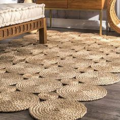 Rustic Round Rectangular Leaf Hemp Rugs - dazuma Braided Rug Diy, Natural Jute Rug, Solid Area Rugs, Jute Area Rugs, Rope Crafts, Hemp Rugs, Circle Rug, Diy Rug, Décor Diy