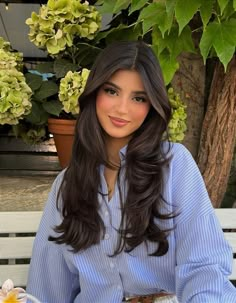 Long Brunette Hair With Face Framing Layers, Haircut Layers Black Hair, Indian Layers Haircut, Angles And Layers Haircut, Layered Hair Indian, Indian Layered Hair, Indian Haircuts For Women, Haircuts Indian Women, Layers Indian Hair