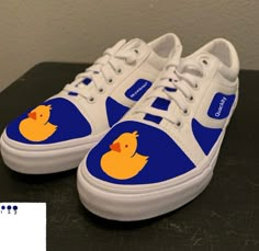 Custom Sneakers Diy, Custom Shoes Diy, Diy Sneakers, Big Q, Ipad Kids, Personalized Shoes, Fandom Outfits, Costume Shoes, Minecraft Fan Art