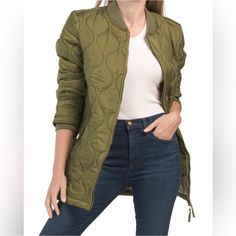 Avec Les Filles // Quilted Olive Green Jacket // Nwt // Xs Spring Cotton Quilted Jacket For Cold Weather, Trendy Quilted Outerwear For Fall, Casual Fitted Solid Outerwear, Trendy Quilted Outerwear In Solid Color, Trendy Quilted Solid Outerwear, Trendy Khaki Outerwear With Zipper Closure, Trendy Fall Quilted Jacket, Khaki Quilted Jacket For Fall, Trendy Spring Quilted Jacket For Cold Weather