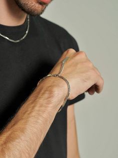 Discover our Men's Bar Chain Bracelet, a minimalist stainless steel piece that blends durability with style. Perfect for daily wear or special occasions, this dainty yet robust bracelet is an ideal gift for him. Minimalist Bangle With Stainless Steel Clasp, Silver Adjustable Cuban Link Bracelet For Everyday, Modern Cuban Link Bracelet For Everyday, Everyday Sterling Silver Oyster Bracelet, Modern Everyday Cuban Link Bracelet, Minimalist Cuban Link Bracelet For Everyday, Minimalist Stainless Steel Bracelet Strap Jewelry, Minimalist Everyday Bracelet With Stainless Steel Clasp, Everyday Silver Chain Bangle Bracelet