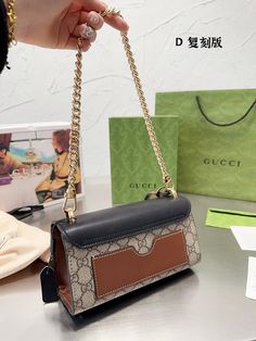 Stylish Carry - GUI3 Bags - 246 A+ Excellent Quality; Contact us if you've any questions in your mind. Gucci Bags, Grade 1, Gucci Bag, Contact Us, Belts, Paper Bag, Clutch Bag, Fendi, Mindfulness