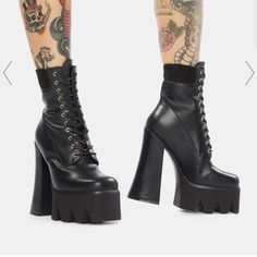 Slightly Too Small For Me. Literally Brand New Just Tried On The Right One. The Stuffing Is Still Inside The Shoes. Chunky Platform Boots, Platform Boots Chunky, Chunky Platform, Platform Boots, Shoes Heels Boots, Shoes Women Heels, Heeled Boots, Shoes Heels, Drama