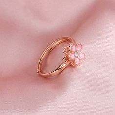 Color: J2231 Fashion Element: Flowers Style: Fresh Rose Gold Jewelry For Anniversary In Spring, Rose Gold Jewelry For Spring Anniversary, Delicate Jewelry For Anniversary In Spring, Delicate Jewelry For Spring Anniversary, Delicate Spring Jewelry For Anniversary, Rose Gold Ring For Spring, Spring Rose Gold Ring Jewelry, Delicate Flower Ring For Spring, Spring Wedding Rose Gold Jewelry