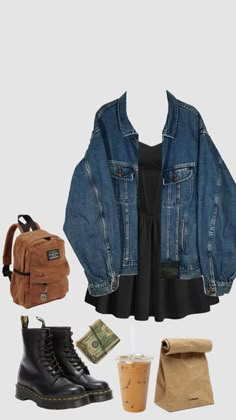 College Fit Ideas, Gothic Casual, Dr Martens Outfits, Outfit Dark, Class Outfits, Mood Board Fashion, Alternative Outfits, Autumn Outfit, College Fashion