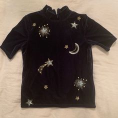 Boden Navy Velvet Dressy Short-Sleeved Shirt. Moon And Stars Details On The Front Of The Shit. Half Zip On Top Back. Never Worn. Cottage Clothes, Galaxy Shirt, Dressy Shorts, Navy Velvet, Star Shirt, Moon And Stars, Half Zip, Shirt Color, Kids Shirts