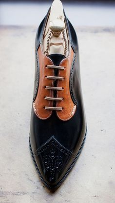 Handmade Stylish Black Leather Wingtip Lace Up Oxford Men Shoes sold by Branded_fashion2020 on Storenvy Spectator Shoes, Handmade Leather Boots, Patent Leather Oxfords, Quality Leather Boots, Gentlemen Wear, Man Suit, Wingtip Shoes, Gentleman Shoes, Oxford Brogues