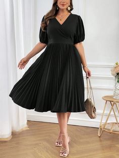 Negro Casual,Elegante Collar manga corta Tela tricotada Liso A línea Embellished No-Elástico Pleated Fabric Dress, Dress For Plus Size, Plus Size Black Dresses, Black Dress Outfits, Pleated Fabric, Style Outfits, Kids Beachwear, Outfits Ideas, Black Casual