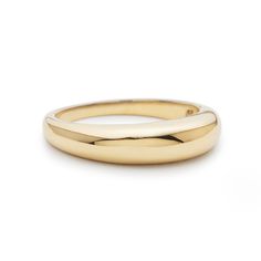 The perfect minimal cigar band ring, just like the Maya it is a classic dome style ring. Its simplicity makes for a great everyday piece to wear. Its simple design complements the rest of the Cloud Lustre collection perfectly. Made in New York City Made to order, please allow 5-10 business days for production