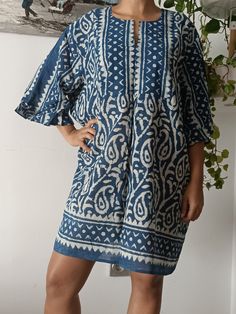 Block print oversize/plus size top Chest size max 54 inches. Length 33 inches Cotton Boho Print Summer Tops, Summer Cotton Tops With Boho Print, Relaxed Fit Tunic For Vacation, Cotton Tunic Kurta With Relaxed Fit, Indigo Blouse For Summer, Loose Fit Cotton Tops For Summer, Loose Fit Cotton Summer Tops, Cotton Kurta For Summer, Bohemian Tops With Natural Dye For Summer