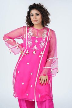 Pink sheer kurta featuring dori floral embroidery with mirrorwork embellishments. Paired with a matching salwar and inner., Fit: Relaxed Salwar Women, Sheer Kurta, Pink Thread, Pink Sheer, Women Kurta, Embroidered Tunic, Straight Kurta, Crepe Fabric, Aza Fashion