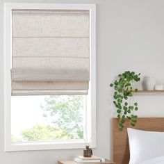 Madison Park Kyler Cordless Roman Shades - Single Panel, Lightweight Linen Blend Fabric, Natural Design, Easy Installation, Light Filtering Window Blind, Bedroom, Living Room Decor 29"W x 64"L Natural Product Details Color: Linen Blend Natural Size: 29"W x 64"H Style: Light Filtering - Linen Blend Brand: Madison Park MPN: MP40-7979 UPC: 022164191172 EAN: 0022164191172 Material: Polyester, Linen Product Dimensions: 64"L x 29"W Brand: Madison Park Color: Linen Blend Natural Opacity: Light Filtering Product Care Instructions: Spot Clean Material Type: Polyester, Linen Number Of Panels: 1 Size: 29"W x 64"H Number of Items: 1 Item Dimensions L x W: 64"L x 29"W Mounting Type: Inside Mount Water Resistance Level: Not Water Resistant Additional Features: Cordless Closure Type: Cordless Opacity: Li Tiny Window Treatments, Window Treatments Roman Shades, Bedroom Window Furnishings, Door Blinds Inside, Curtains Or Blinds Bedrooms, Window Treatments Historic Homes, Curtains For Bathroom Window Ideas, Vintage Blinds For Windows, Shallow Window Treatments