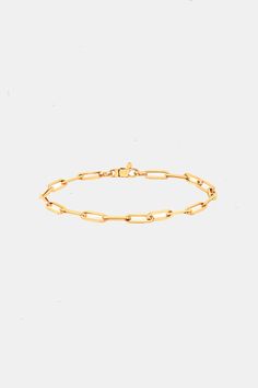 Love is in the links. A delicate silhouette of oval-shaped links makes this bracelet one to wear day in and day out — it completes every look beautifully. It is crafted in your choice of gleaming 14k yellow or rose gold. Individual links measure: 4x11mm Total chain length: 7” Modern 14k Rose Gold Chain Bracelet, Modern Rose Gold 14k Chain Bracelet, Minimalist Yellow Gold Oval Link Bracelet, Dainty 14k Gold Chain Bracelet, Elegant Gold Bracelet With Cable Chain And Rectangular Links, Luxury Rose Gold Chain Bracelet For Everyday, 14k Gold Oval Link Bracelet With Delicate Chain, Elegant 14k Gold Cable Chain Bracelet, Minimalist Gold Bracelet With Oval Links