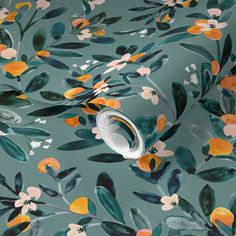 an image of a wallpaper with flowers and leaves on the surface, in shades of green