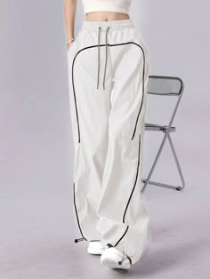 White Casual Collar  Woven Fabric Plain Parachute Embellished Non-Stretch  Women Clothing Comfy Trendy Outfits, Korean Pants, Street Style Outfits Casual, Fashion Top Outfits, Casual Style Outfits, Dream Clothes, Fit Check, Sport Pants, Outfits For Teens