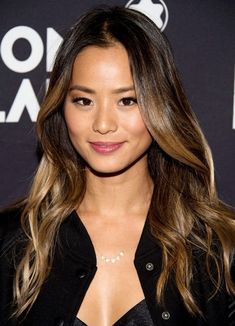 From ashy blonde lobs to sleek top knots, this season welcomes some of the freshest, most gorgeous Asian hairstyles. Take a look at what's trending. Jamie Chung Hair, Hair Color Asian, Ashy Blonde, Jamie Chung, Blonde Haircuts, Ombré Hair, Trendy Hair Color, Hair Color Balayage, Fall Hair Color