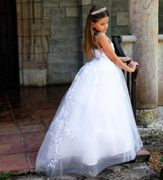 Long Ivory Flower Girl Dress, floor-length flower girl dress, lace flower girl dress, flower girl gifts, Lace flower girl dress, Tulle dress Processing time 2-5 Business days.  Sizes: 2T- 14Y Color: Ivory and White Shipping : First Class - 4-6 Business days Priority Class - 2-4 Days Express Priority - 1-2 Days SHIPPING IS AFTER OUR PROCESSING TIME ! WE HAVE RUSH ORDERS. ( EXTRA $20). CAN BE SHIPPED NEXT DAY . DM IN MESSAGE ME HOW TO ORDER RUSH ORDERS. Return and exchange Policy : If you have any White Wedding Elegant, Flower Girl Dress Tulle, Ivory Flower Girl Dress, Lace Flower Girl Dress, Long Flower Girl Dresses, Black And White Girl, Ivory Flower Girl, Ivory Flower Girl Dresses, First Communion Dress