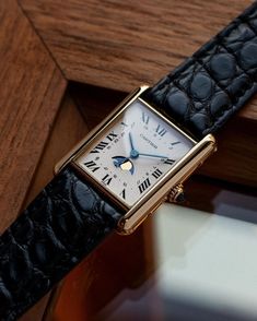 Vintage Cartier Watch, Amsterdam Vintage, Lux Watches, Gentleman Watch, Tank Watch, Cartier Tank, Vintage Watches For Men, Cartier Watch, Stylish Watches