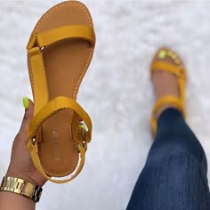 Stylish Heels, Trendy Sandals, Classy Shoes, Stunning Shoes, Sandals Flat