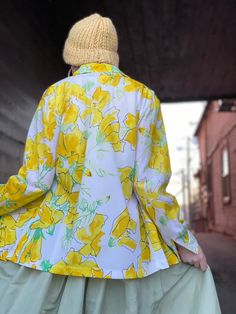 "Bright as sunshine yellow floral Vera button down blouse. All nylon ⭐️ Marked a size 14 In excellent condition with no flaws of note. Measurements Bust 40\" Length 25\" Please message me with questions before purchasing. All sales are final and ship fast from the Vermont shop. Find us on Instagram @anasclosetfullofcolor Thankyou XO" Retro Print Long Sleeve Blouse For Spring, Retro Button-up Blouse For Day Out, Spring Casual Blouse With Retro Print, Casual Spring Blouse With Retro Print, Casual Retro Print Blouse For Spring, Casual Blouse With Retro Print For Spring, Yellow Floral Print Blouse For Work, Yellow Button-up Tops For Spring, Yellow Blouse For Spring Daywear