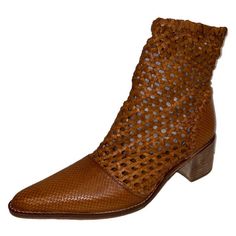 Free People In The Loop Leather Woven Tan Boots Womens Size 37 (Us 7) Brand New In Box - Tan Leather - Intricate Woven Design Along Vamp And Shaft - Contrasting Snake Embossing Details At Toe And Heel Cup - Pointed Toe - 5.5" Zipper At Instep - Distressed Detailings - 2.25" Stacked Heel - Lightly Cushioned Insole - Leather Outsole Brown Woven Leather Boots, Brown Woven Leather Boots With Round Toe, Woven Leather Pointed Toe Heels, Fall Leather Shoes With Reinforced Heel And Medium Width, Fall Boots With Woven Leather And Round Toe, Leather Heels With Perforations And Round Toe, Fall Woven Leather Boots With Round Toe, Fall Boots With Woven Leather, Spring Leather Booties With Almond Toe