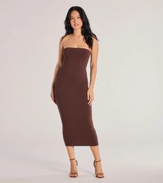 Flaunt your look with ease and chicness with this midi dress this season! The knee-length dress features a strapless neckline, a flattering bodycon silhouette, and a fitted maxi-length hem on soft and stretchy rib knit fabric with a short knit lining. Style with the matching bolero and heels for weekend plans!Shop Matching Bolero: She's The Main Rib Knit Slouchy BoleroFit & FeaturesStrapless necklineBodycon silhouetteFitted midi-length hemSoft and stretchyRib knit fabric, short knit liningRuns true to size Rib Knit Fabric, Midi Dress Style, Strapless Midi Dress, Strapless Neckline, Weekend Plans, Black Maxi Dress, Knee Length Dress, Women's Fashion Dresses, Windsor