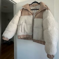 Abercrombie & Fitch Cream Sherpa Mini Puffer Jacket From The Ultra Collection. Women's Size: Xl Nwot. Bought It And Didn’t Work Out For Me. Has Not Been Worn. Approximate Measurements When Item Is Flat: Pit To Pit: 28" Length (From Shoulder To Hem): 25” Never Worn. Willing To Accept Offers! Just Want Someone To Enjoy The Jacket! Winter White Puffer Outerwear For Fall, Cream Outerwear For Cold Fall Weather, Cream Outerwear For Cold Weather In Fall, Cozy Cream Outerwear For Winter, Winter White Puffer Outerwear For Cold Weather, Winter White Puffer For Cold Weather, Beige Winter Outerwear With Fleece Lining, Cream Hooded Puffer Outerwear, Cream Outerwear With Fleece Lining For Spring