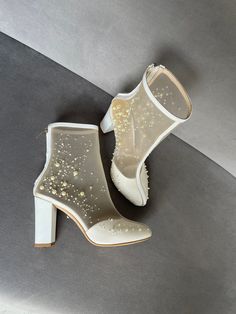 'Marry' boots are handcrafted in genuine ivory leather with handmade embroidery -  a delicate mix of pearls and beads. They have a zipper on the back for easy fitting. The heel measures 8 cm / 3.1 inches tall and cushioned insoles ensure comfort for all-day wear. This shoe is handmade using the best quality Italian leather upper, hand embroidery of pearls and beads, and genuine leather lining.  Inside there is a soft Memory foam insole, which gives a feeling of additional comfort when walking. T Embroidered Wedding Shoes, Bridal Boots, Wedding Boots, Flat Booties, Beads Embroidery, Wedding Shoes Heels, Embroidered Wedding, Suede Block Heels, Womens Wedding Shoes