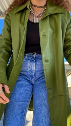 Green Leather Jacket, What Should I Wear, The 2000s, 90s Grunge, Indie Outfits, Time Machine, Crochet Tops, Look At You, Retro Outfits