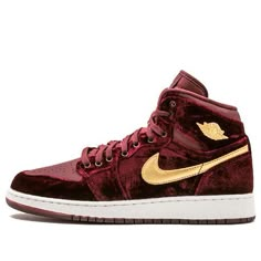 Nike Air Jordan 1 Retro High BG Heiress 832596-640 Vapour Max Nike, Jordan 1 Sneakers, Authentic Jordans, Nike Air Jordan 1 Retro, Marina Blue, Lucky Green, Slippers For Women, Stadium Goods, Jordan 1 High