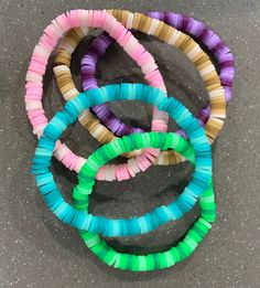 -hand made bracelet with clay beads -7 inches (average wrist size) Ombre Bracelet, Clay Beads, Favorite Jewelry, Jewelry Bracelets, Beauty Book, Beaded Bracelets, Accessory Gift, Display Homes, Beads