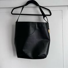 Good Preowned Condition! It Does Have Some Scratches And Creases On The Leather H 13.8in W 9.8in D 5.5in Shoulder Strap Measures 24in Shoulder Strap Drop 10.2in No Trades! Reasonable Offers Only! Leather Hobo Bag With Removable Pouch For Shopping, Shopping Tote Shoulder Bag With Dust Bag, Hobo Tote Bag With Detachable Strap For Shopping, Modern Bucket Bag With Removable Pouch For Errands, Detachable Strap Hobo Tote Bag For Shopping, Shopping Hobo Bag With Detachable Strap, Leather Handles Bucket Shoulder Bag For Errands, Bucket Shoulder Bag With Leather Handles For Errands, Leather Handled Bucket Shoulder Bag For Errands