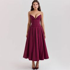 Turn heads with the Sexy Strapless Backless Dress. Perfect for summer, this trendy dress combines elegance and boldness, making it a must-have for 2024 fashion. Burgundy Cocktail Dress, Wedding Event Dresses, Midi Wedding Dress, Tube Top Dress, Strapless Corset, Strapless Midi Dress, Christmas Party Dress, Birthday Party Dress, Elegant Dresses For Women