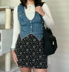 Fall outfit, jean vest, flower print dress 90s Jean Vest Outfit, Demin Vest Outfit Summer, Styling A Denim Vest, How To Style A Jean Vest, Jean Vest Outfits Winter, How To Style A Denim Vest, Denim Tank Top Outfit